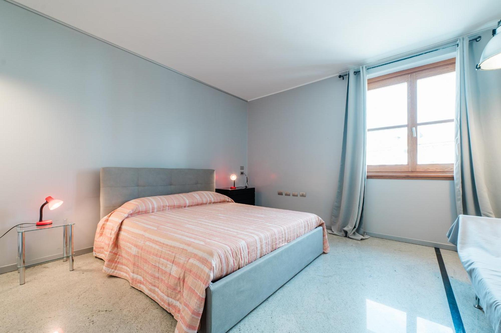P&P Luxury Apartment Bergamo Esterno foto