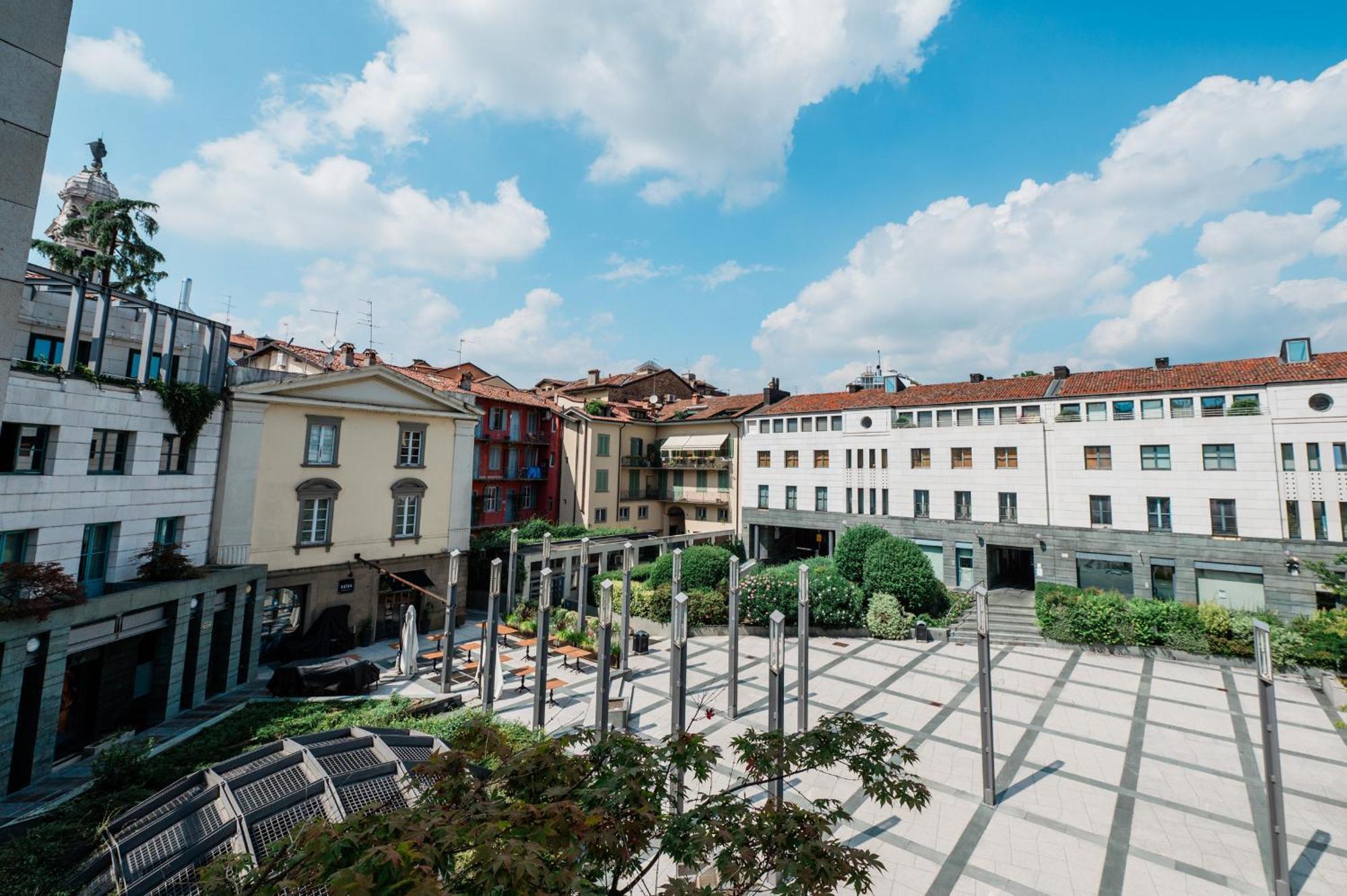 P&P Luxury Apartment Bergamo Esterno foto